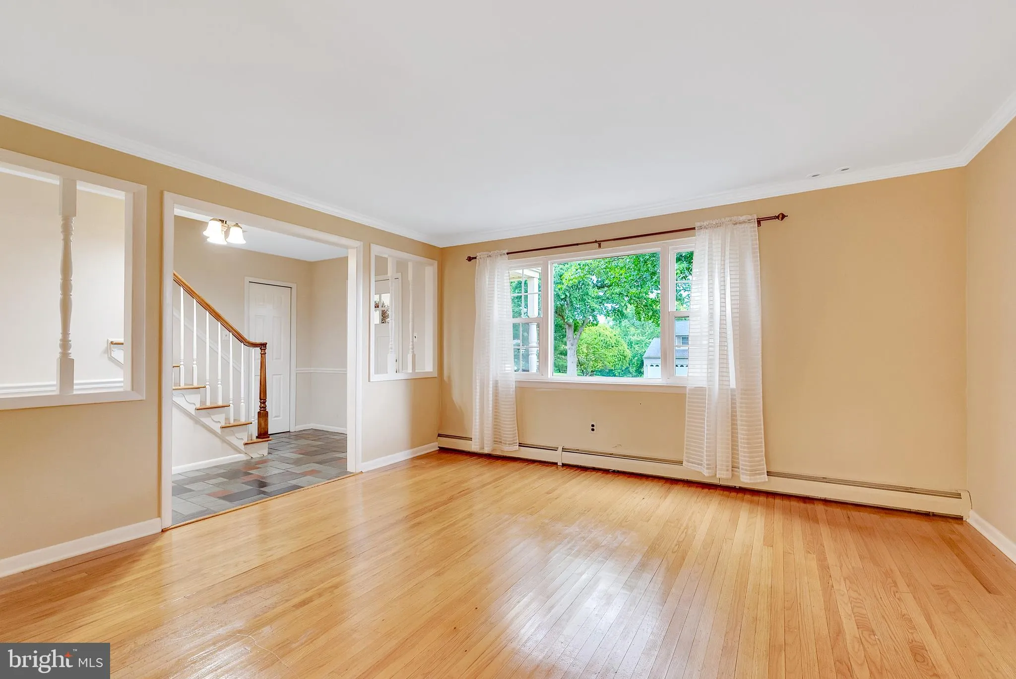 Lansdale, Pennsylvania 19446, United States, 4 Bedrooms Bedrooms, ,3 BathroomsBathrooms,Residential,Pending,184658