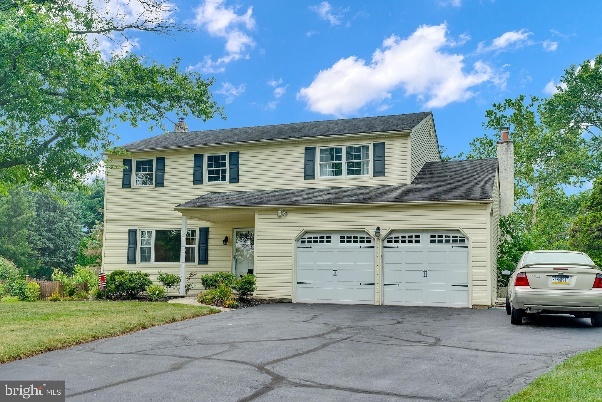 912 POWDERHORN DRIVE