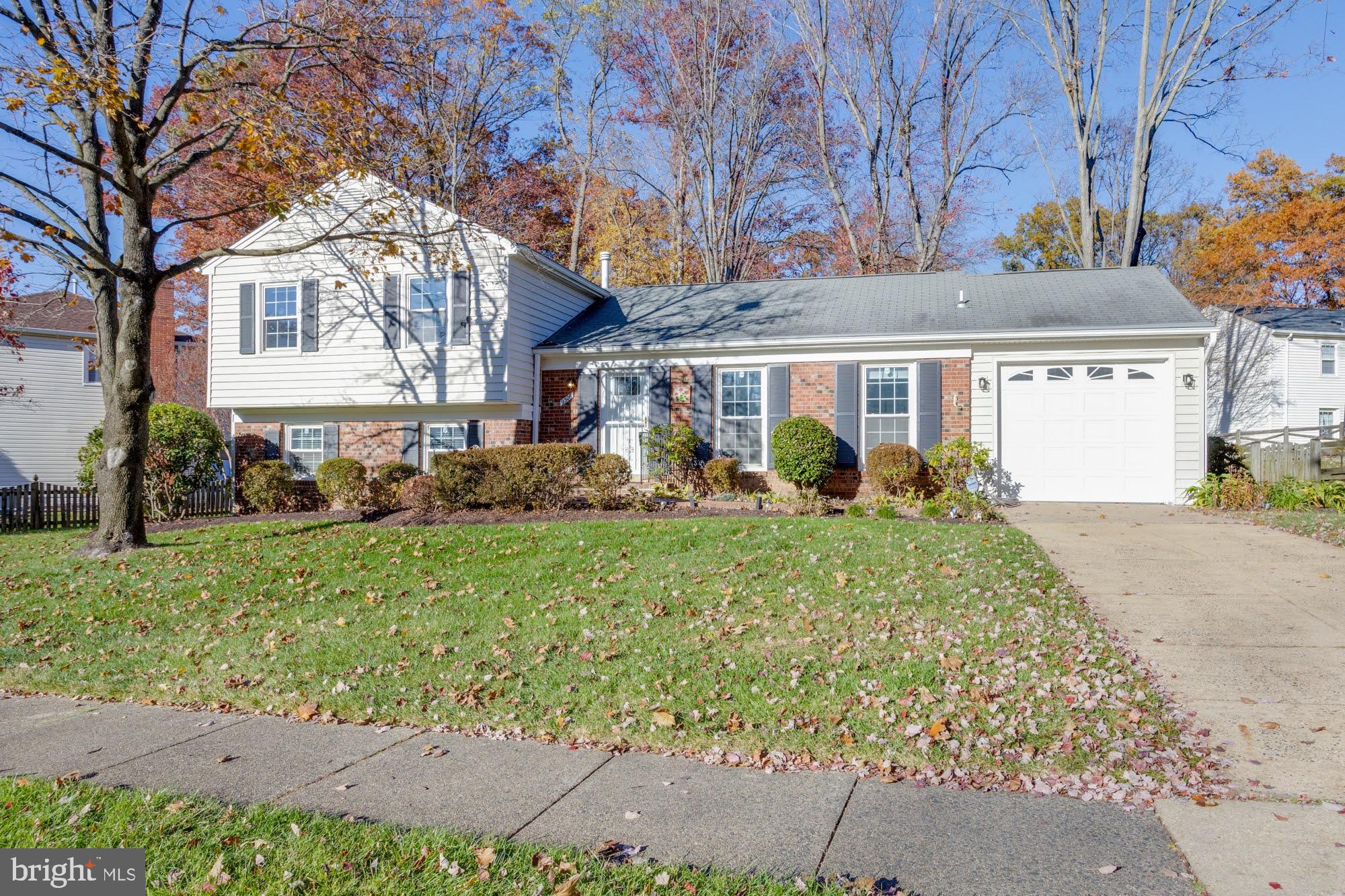 LAKE BRADDOCK - Residential