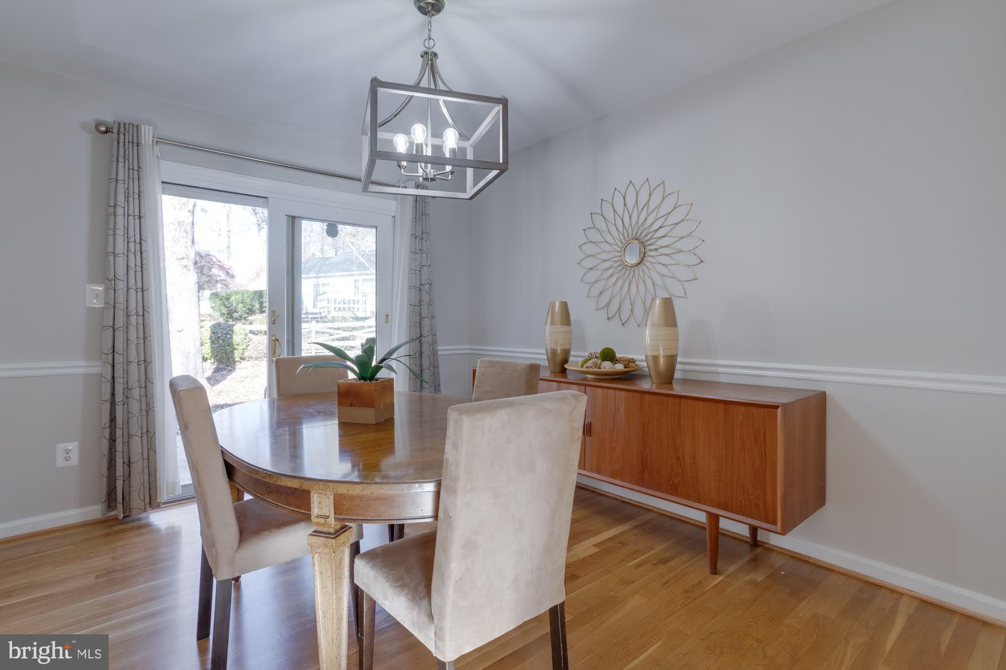 LAKE BRADDOCK - Residential