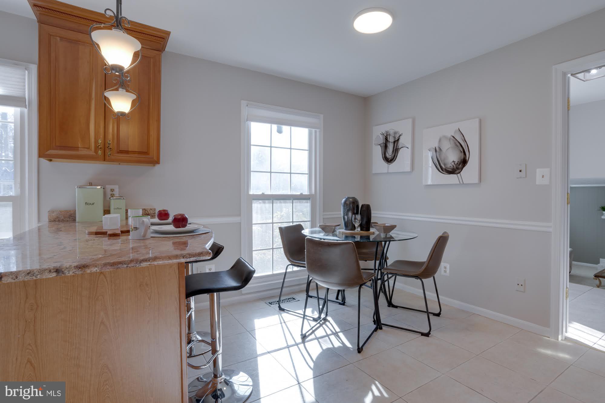 LAKE BRADDOCK - Residential