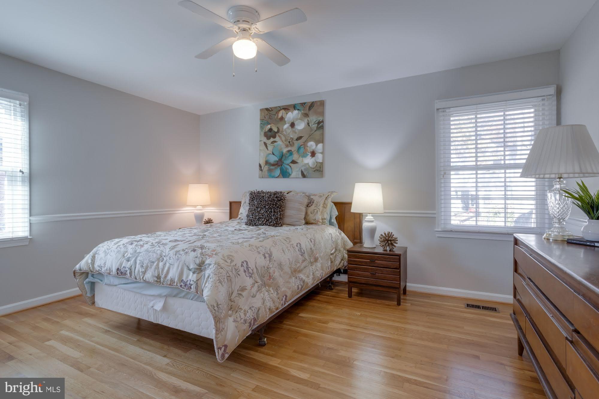 LAKE BRADDOCK - Residential