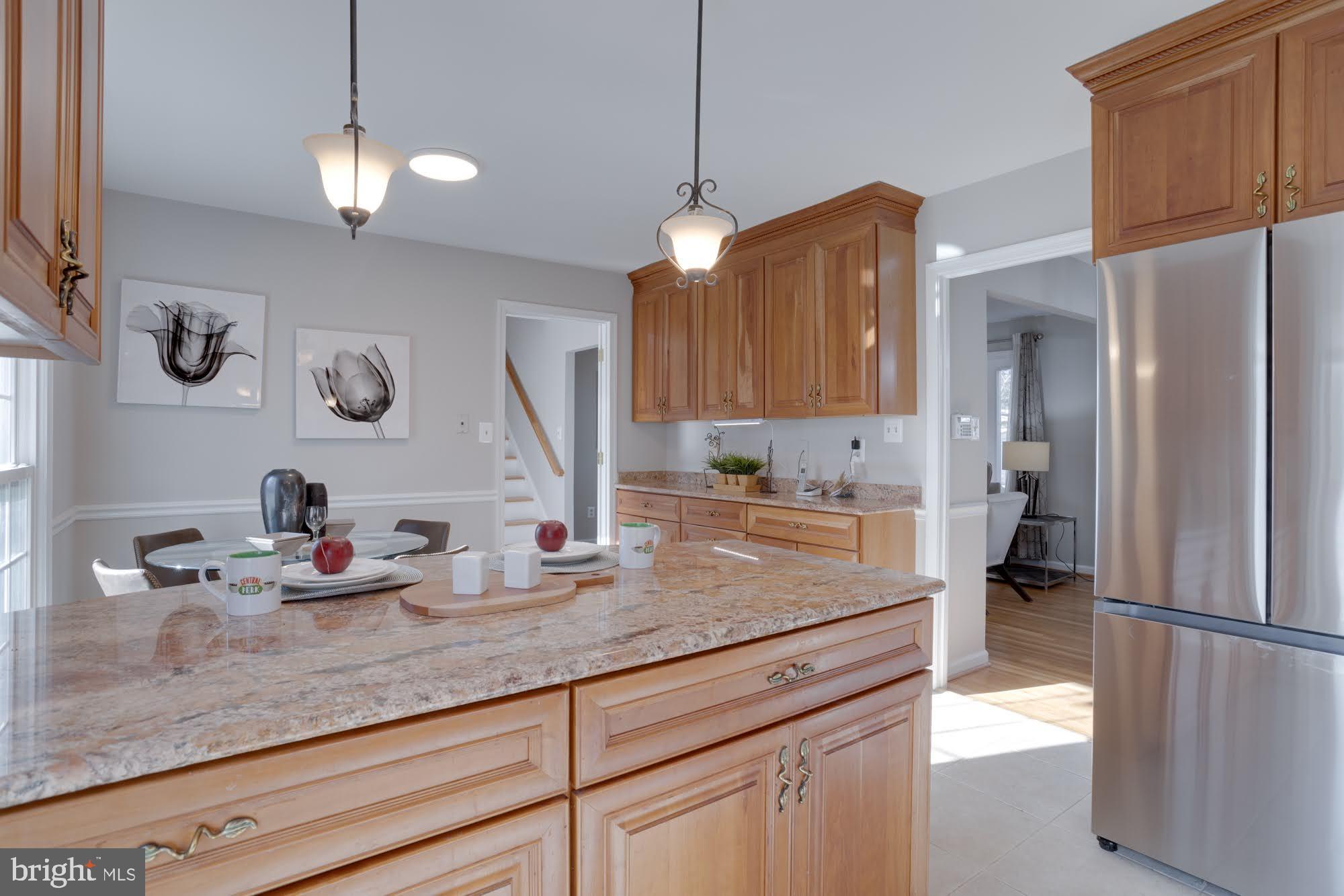 LAKE BRADDOCK - Residential