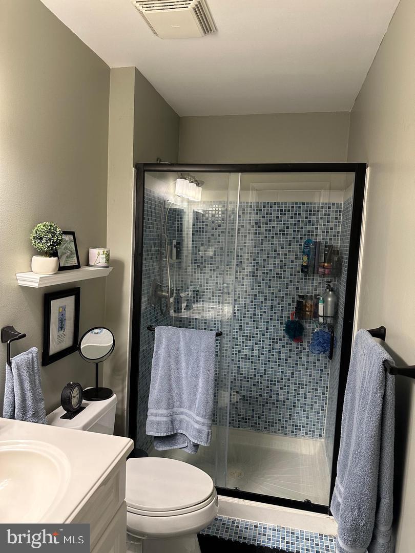 MAPLE HILL - Residential