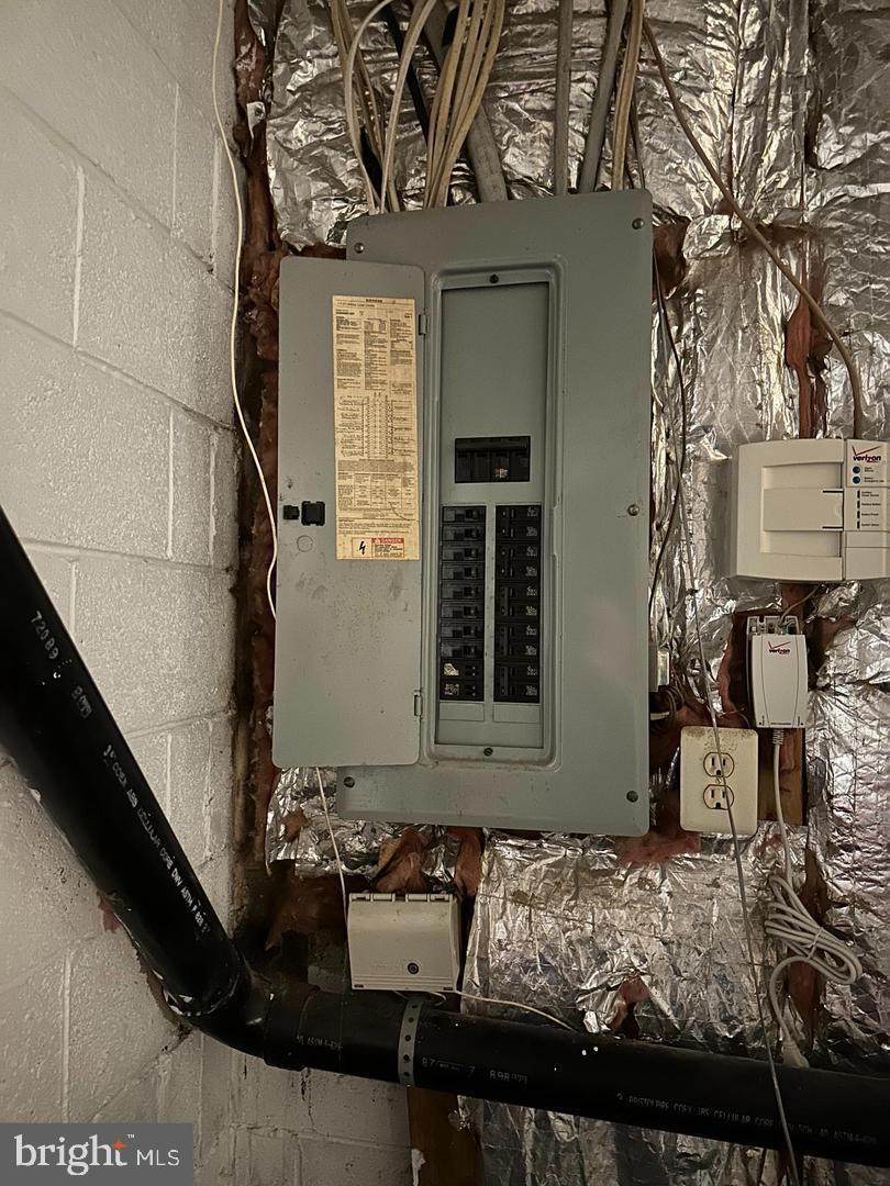 MAPLE HILL - Residential