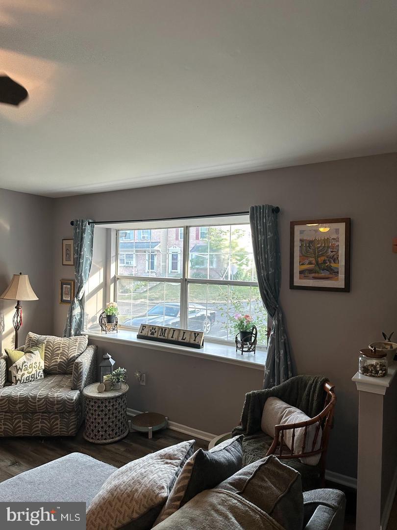 MAPLE HILL - Residential