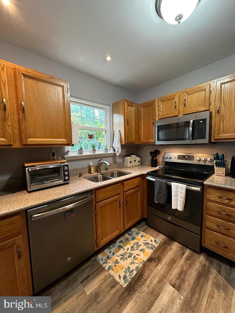 MAPLE HILL - Residential