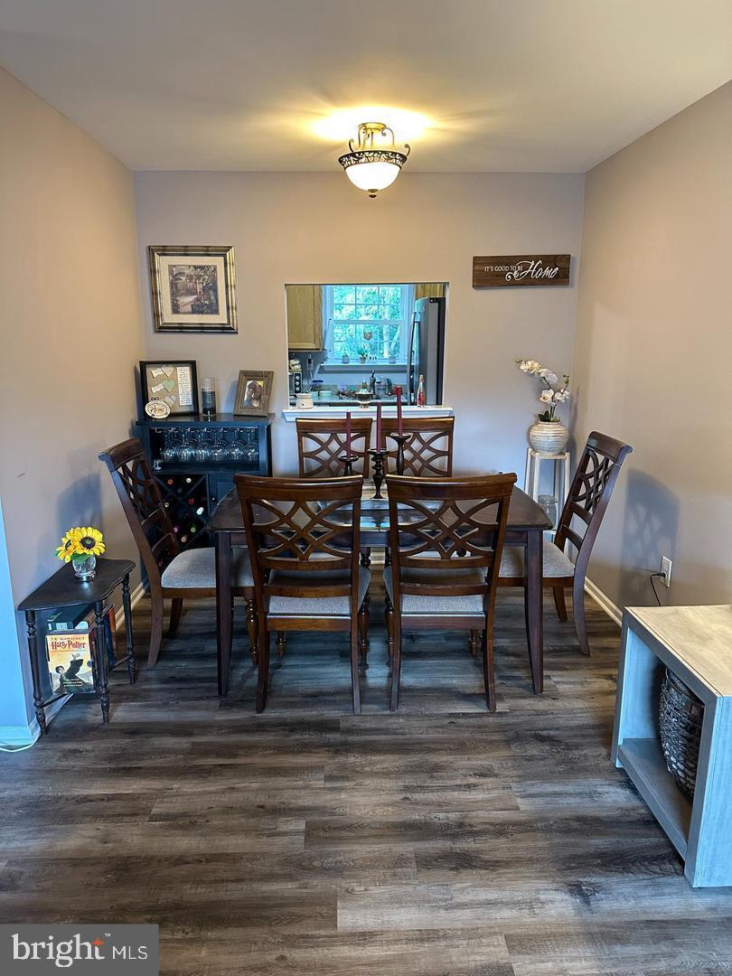 MAPLE HILL - Residential