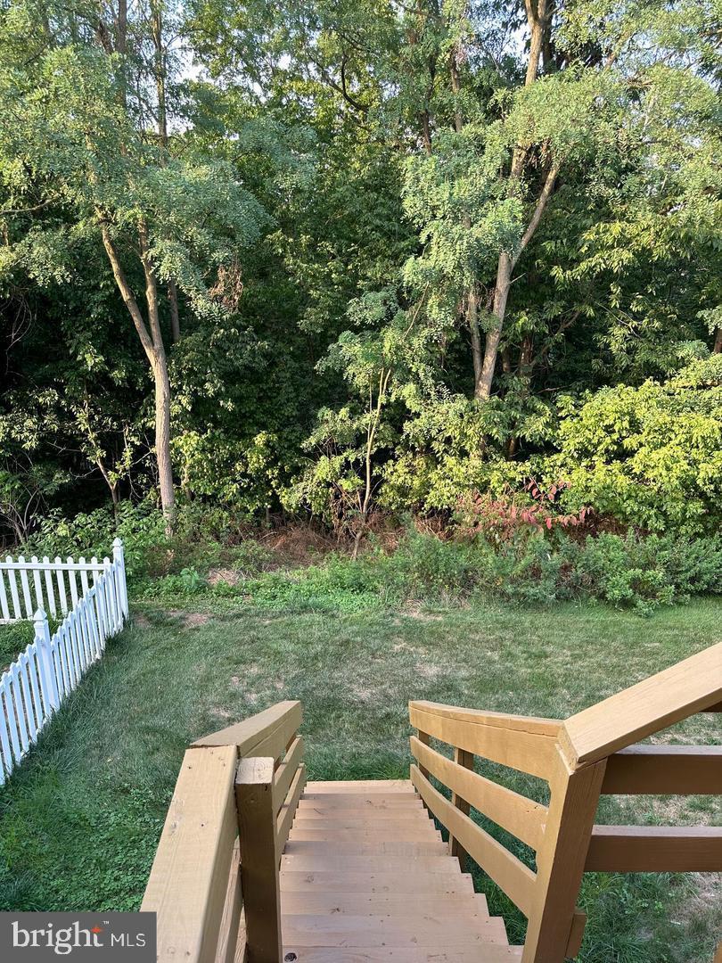 MAPLE HILL - Residential