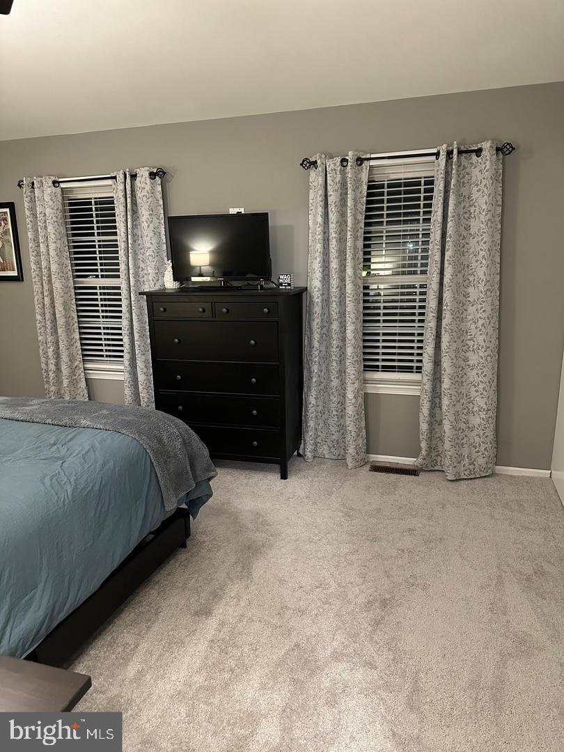 MAPLE HILL - Residential