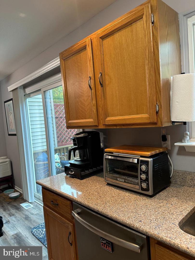 MAPLE HILL - Residential