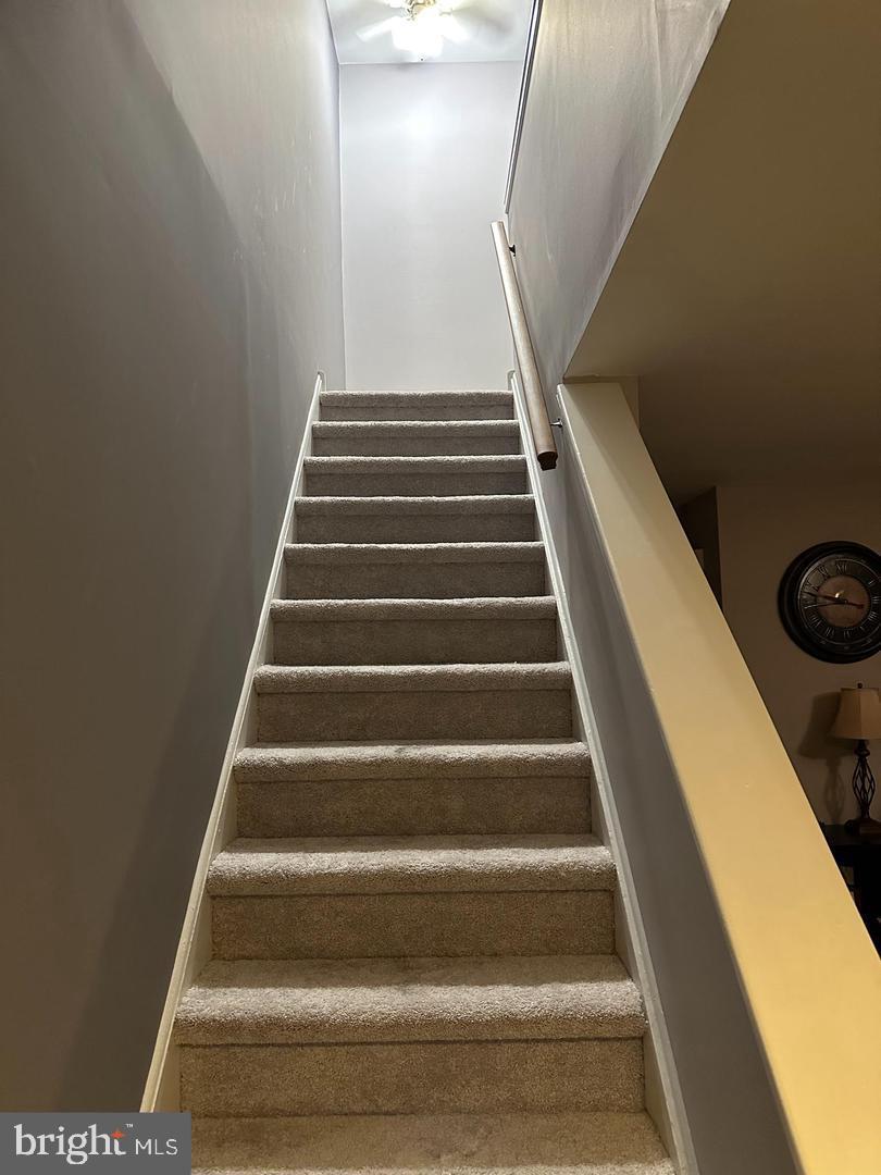 MAPLE HILL - Residential