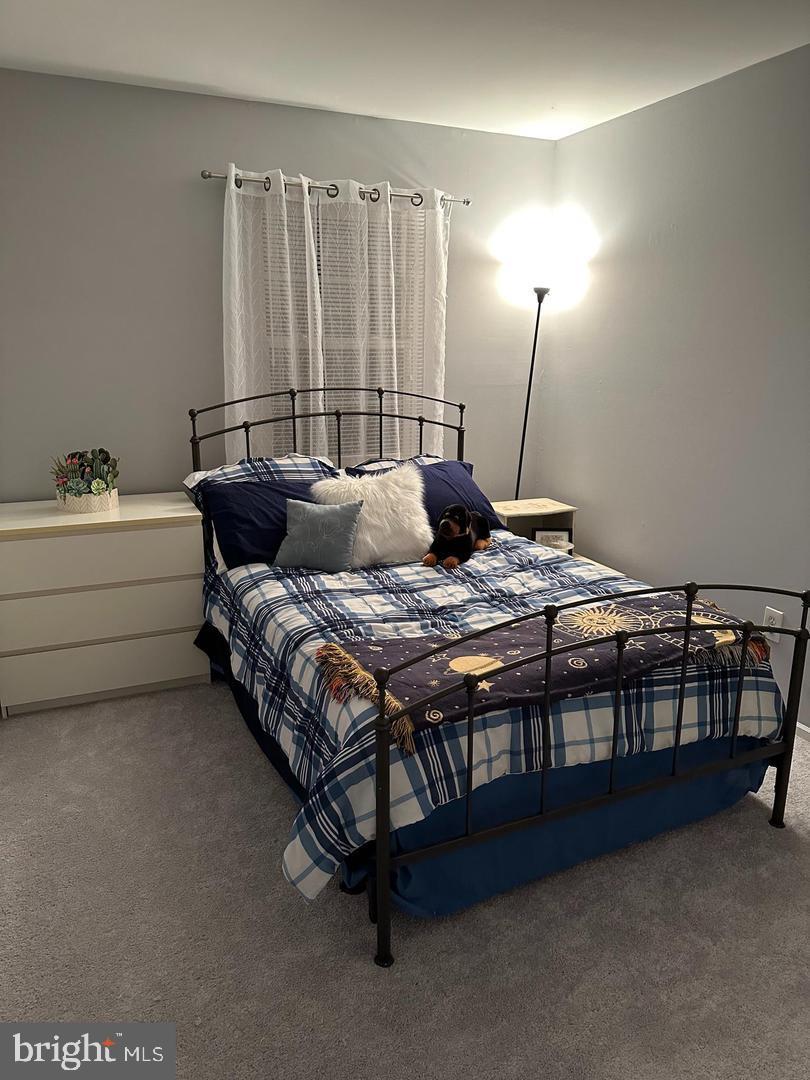 MAPLE HILL - Residential