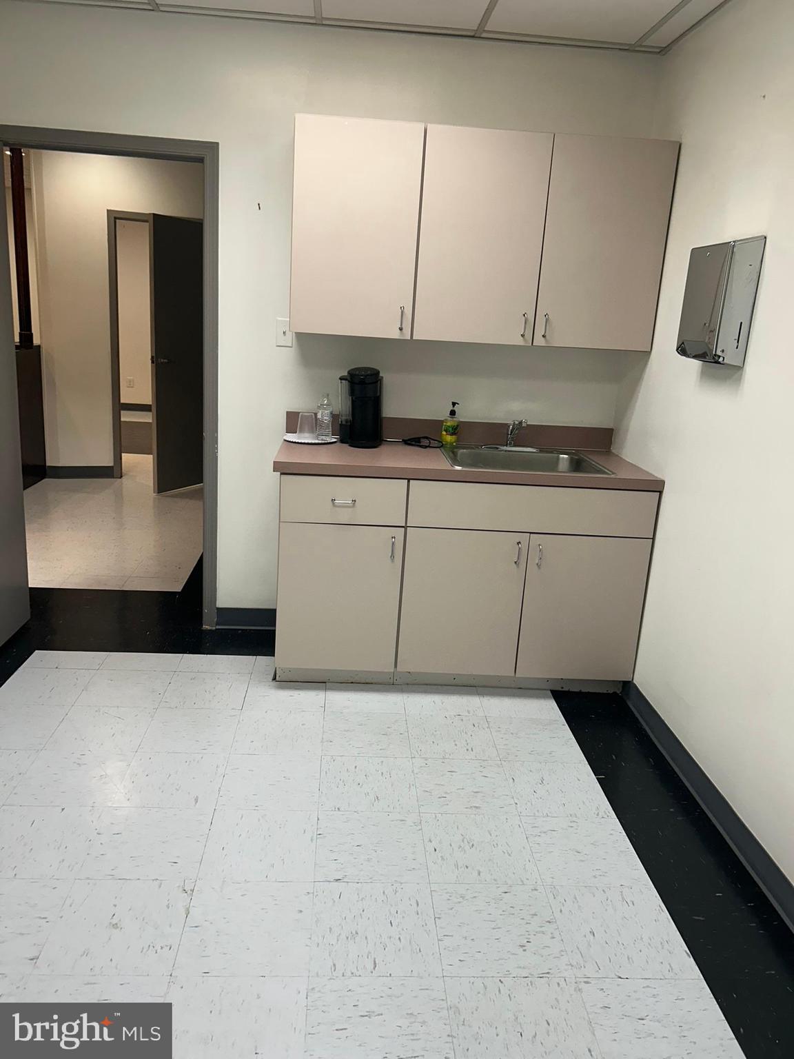 HAVERTOWN - Commercial Sale