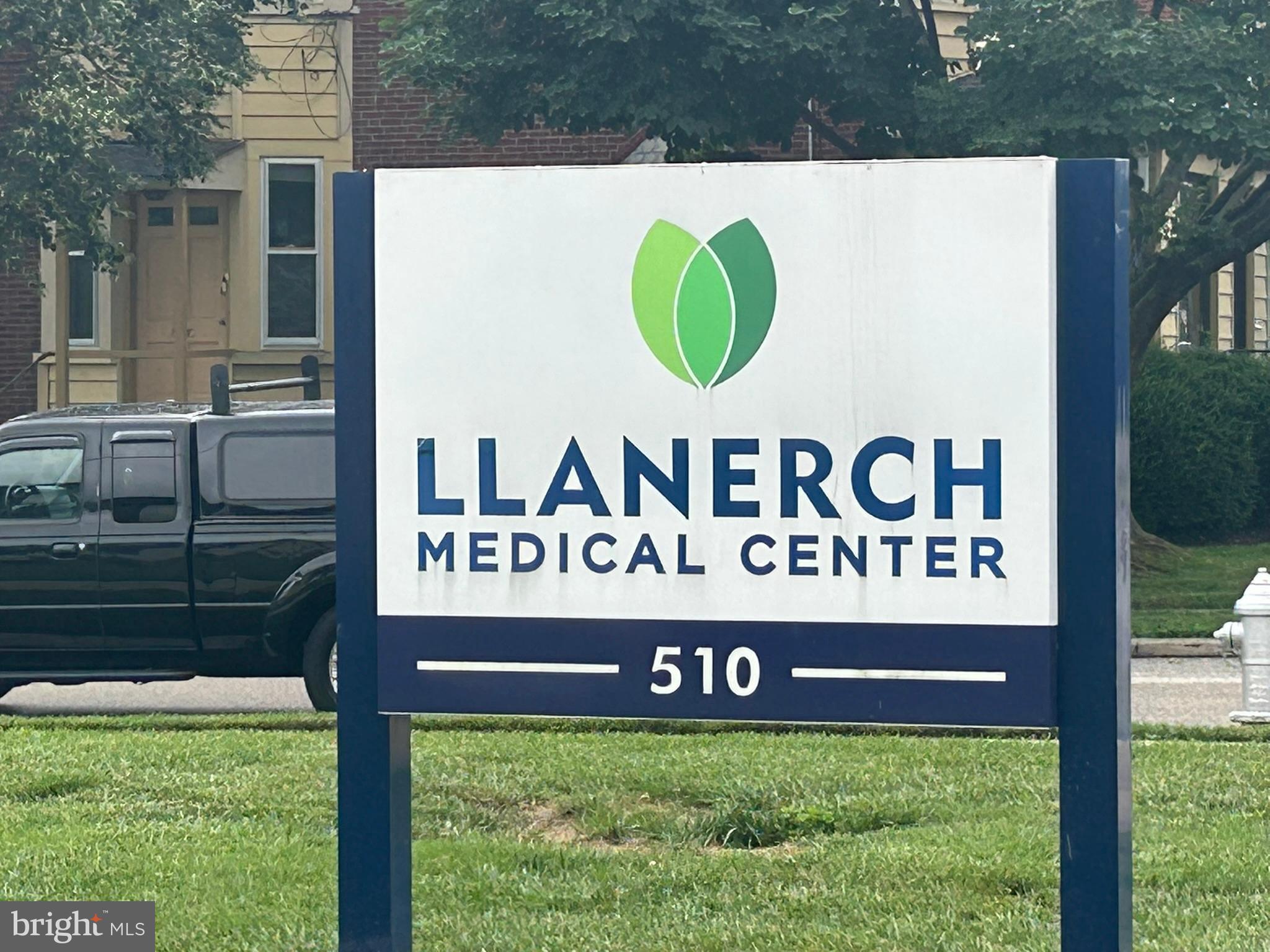 HAVERTOWN - Commercial Sale