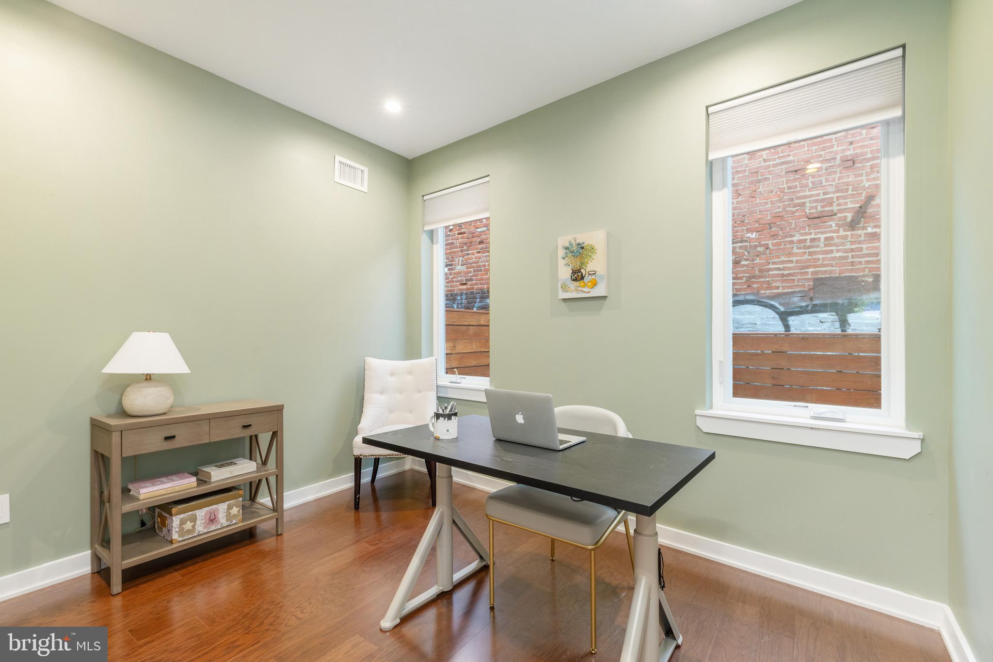 OLDE KENSINGTON - Residential
