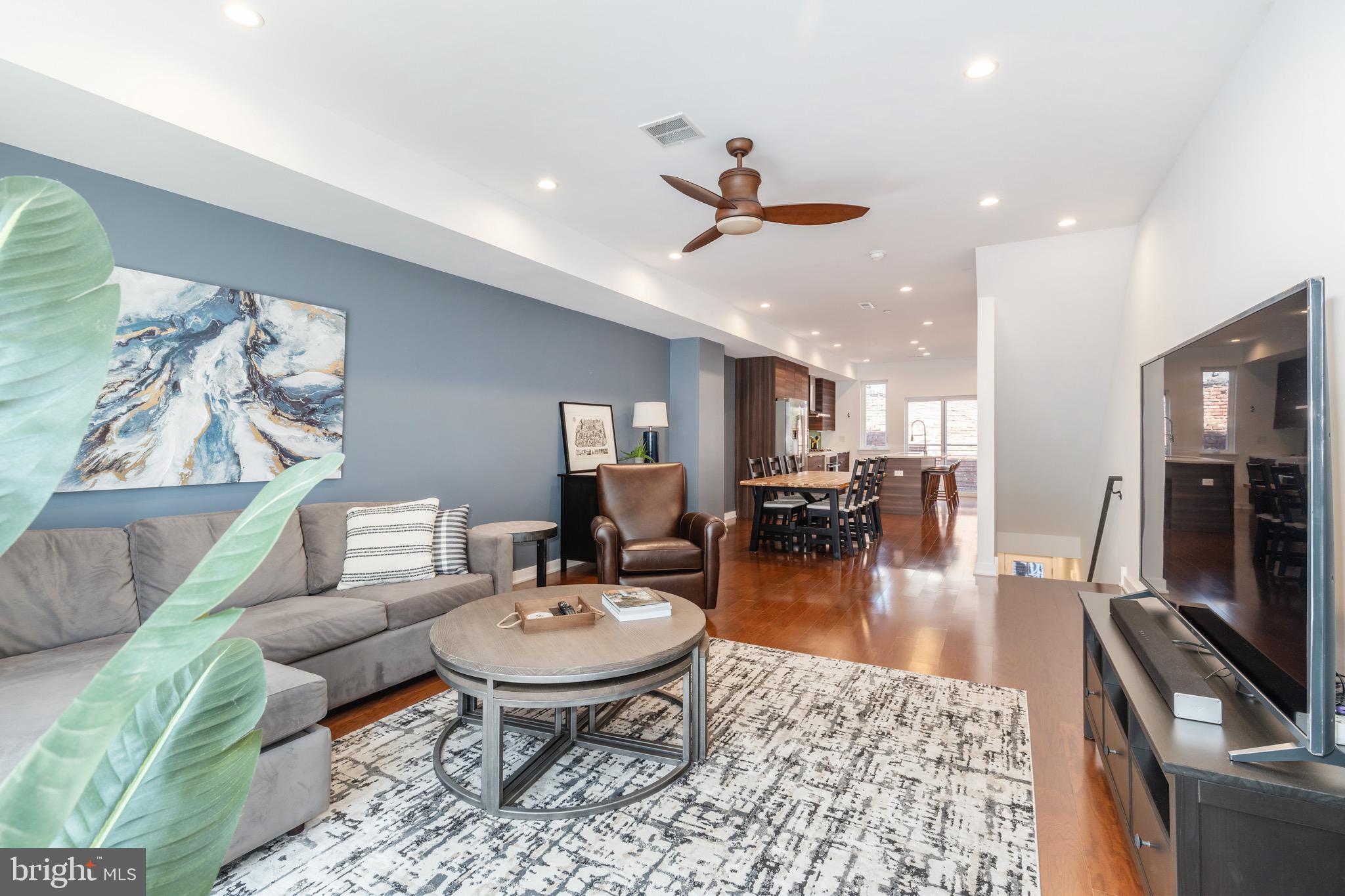 OLDE KENSINGTON - Residential