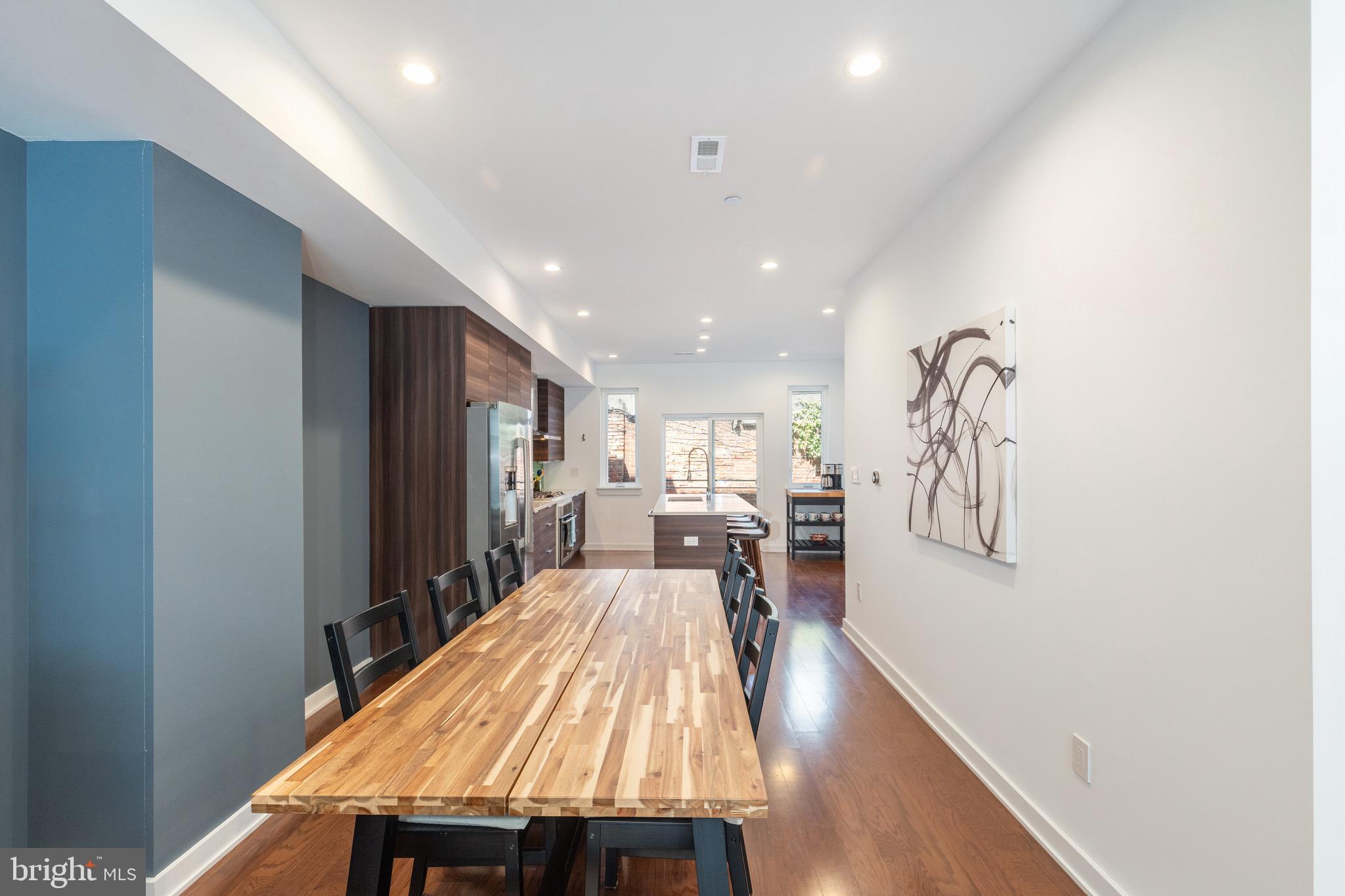 OLDE KENSINGTON - Residential