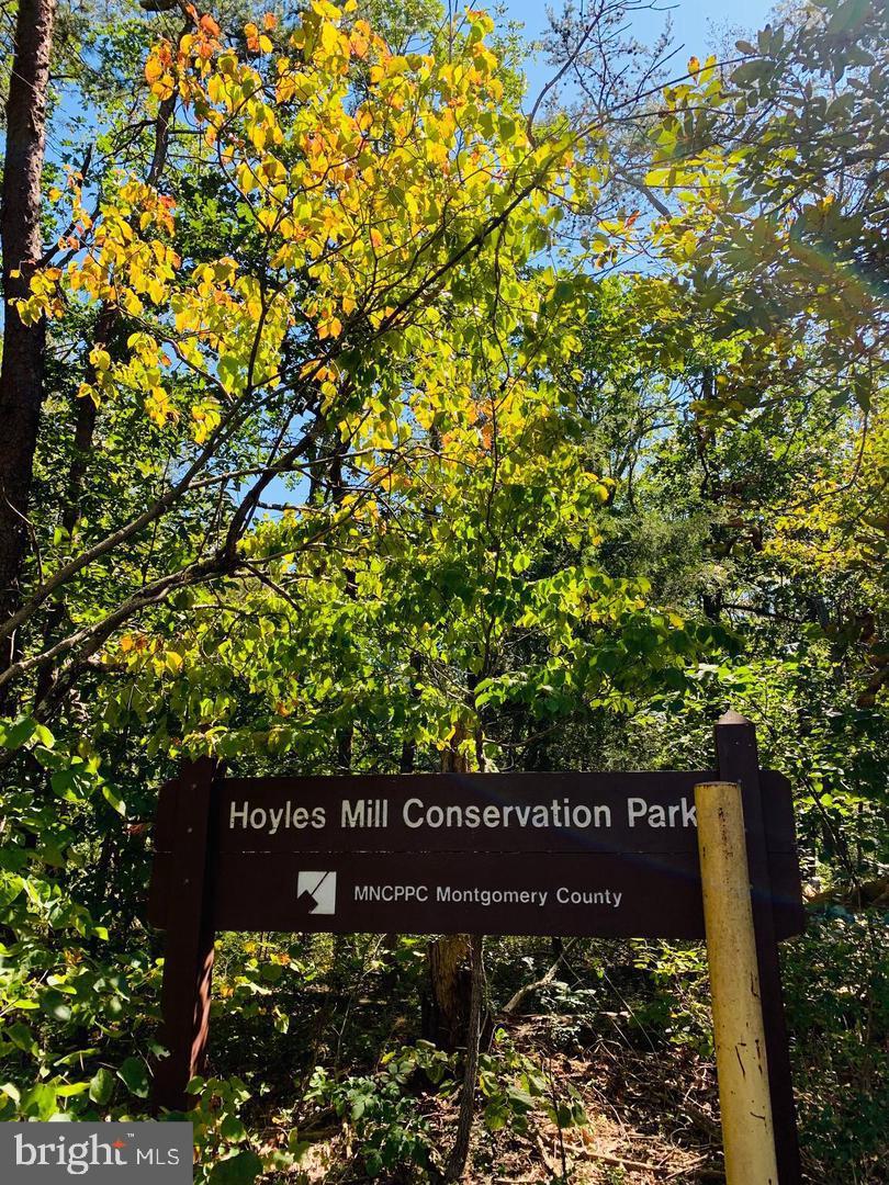 HOYLES MILL VILLAGE - Residential Lease