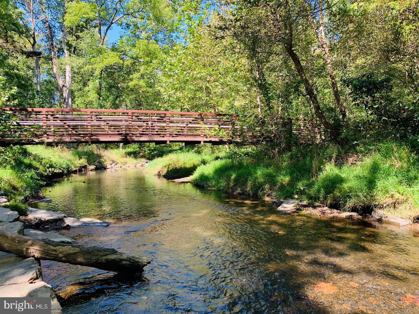 HOYLES MILL VILLAGE - Residential Lease