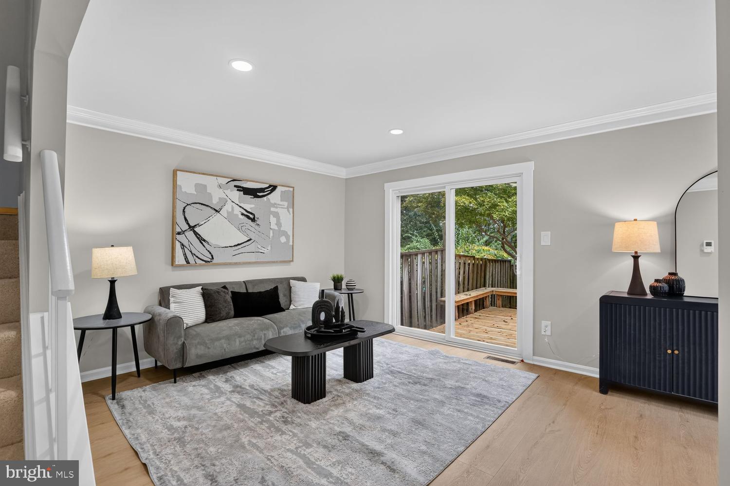 5027 HEAD COURT