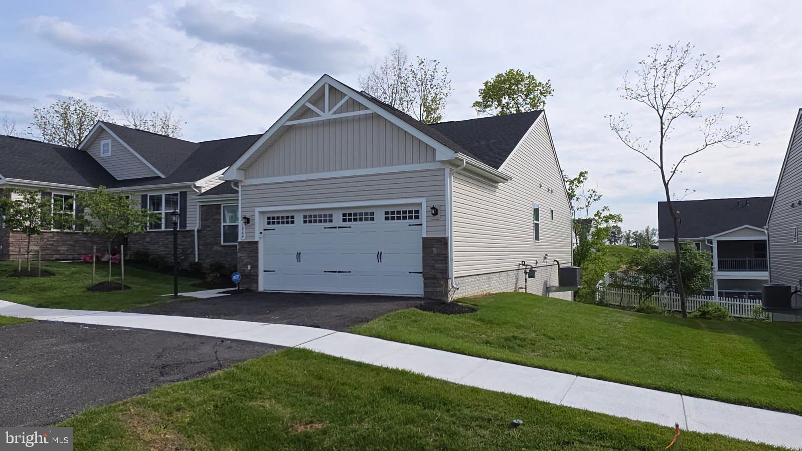 GREENCASTLE GREENS - Residential