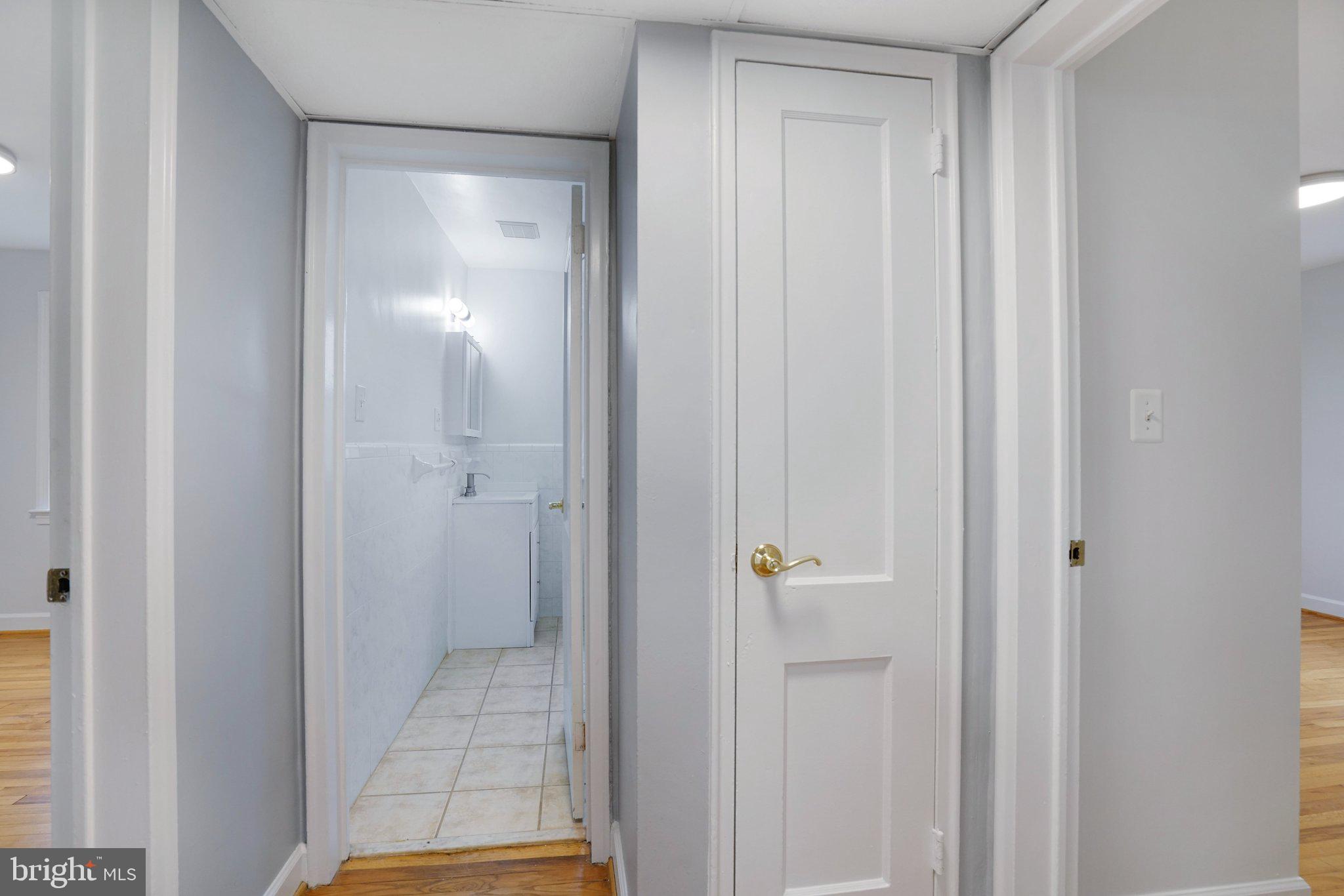 FAYETTE COURT - Residential