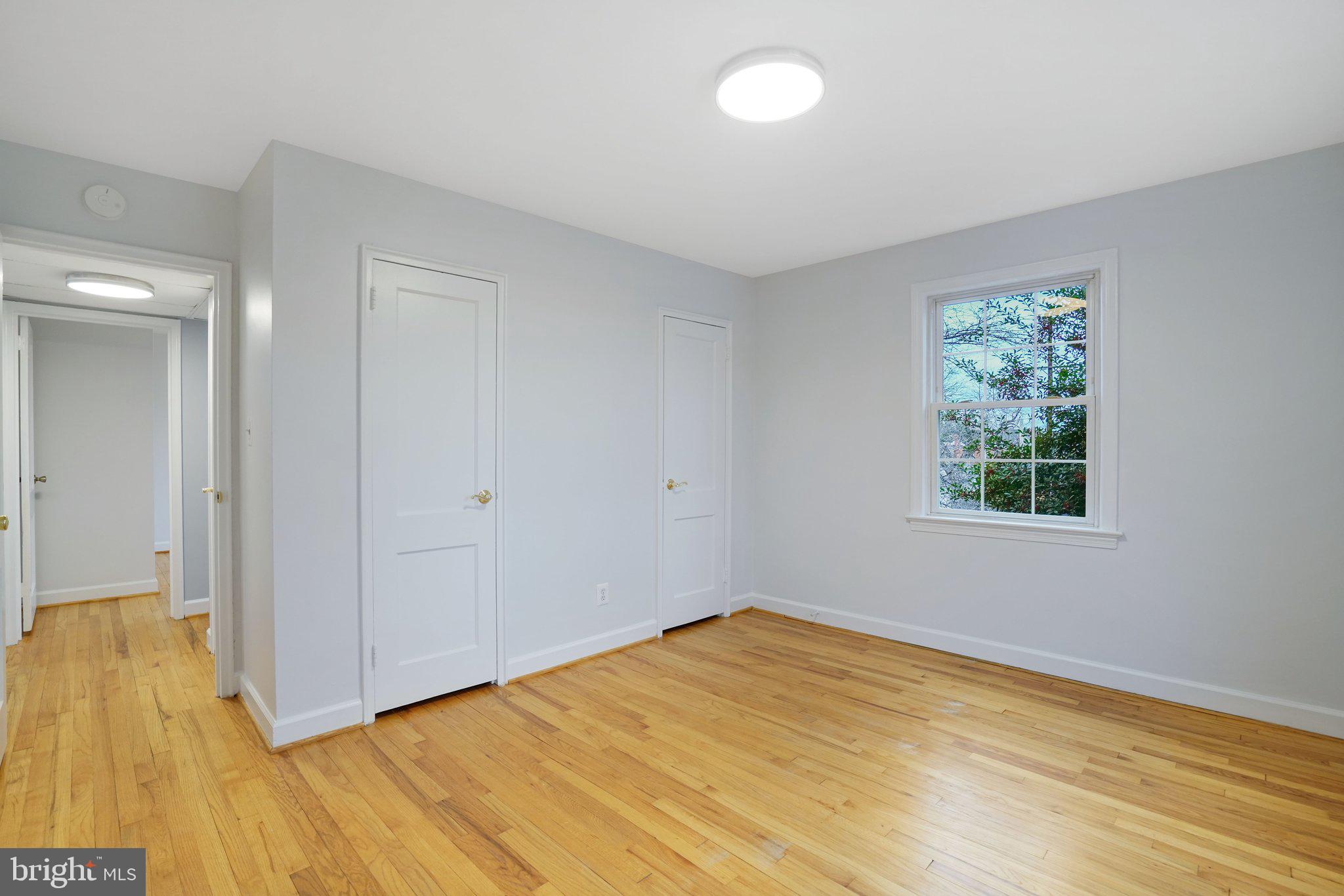 FAYETTE COURT - Residential