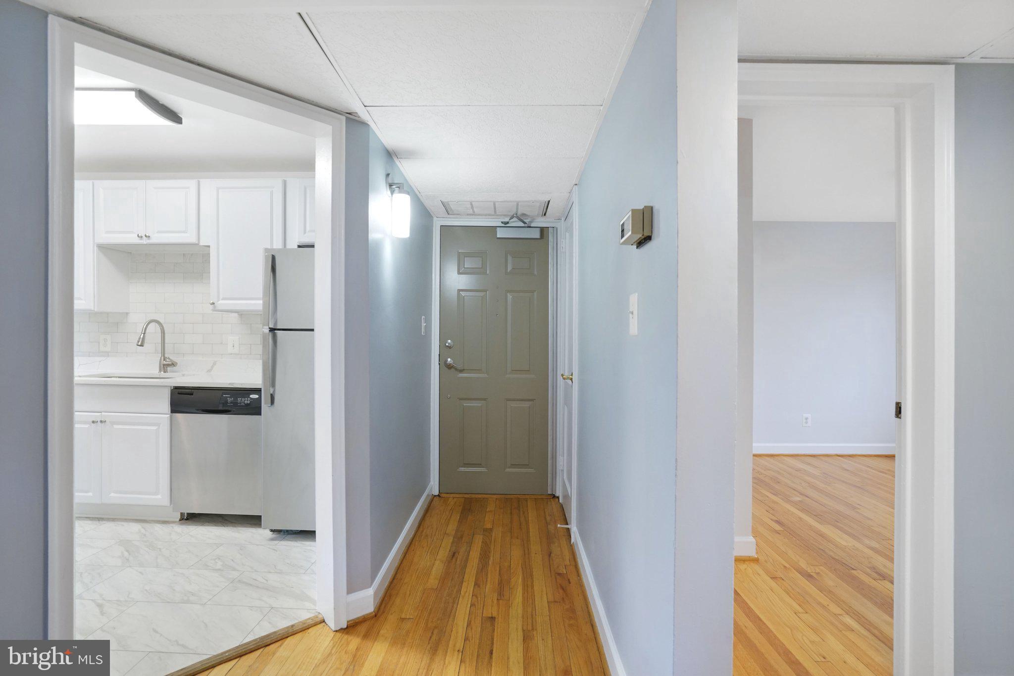 FAYETTE COURT - Residential