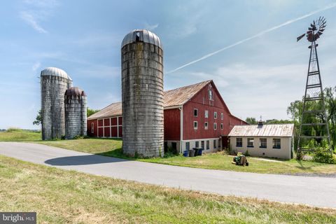 1845 BENSON ROAD WESTMINSTER MD 21158