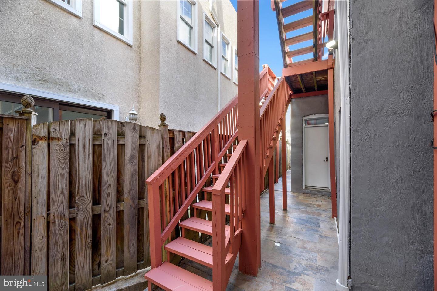 FEDERAL HILL HISTORIC DISTRICT - Residential Lease
