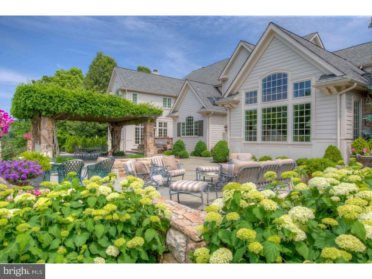 HARRISON ESTATE - Residential