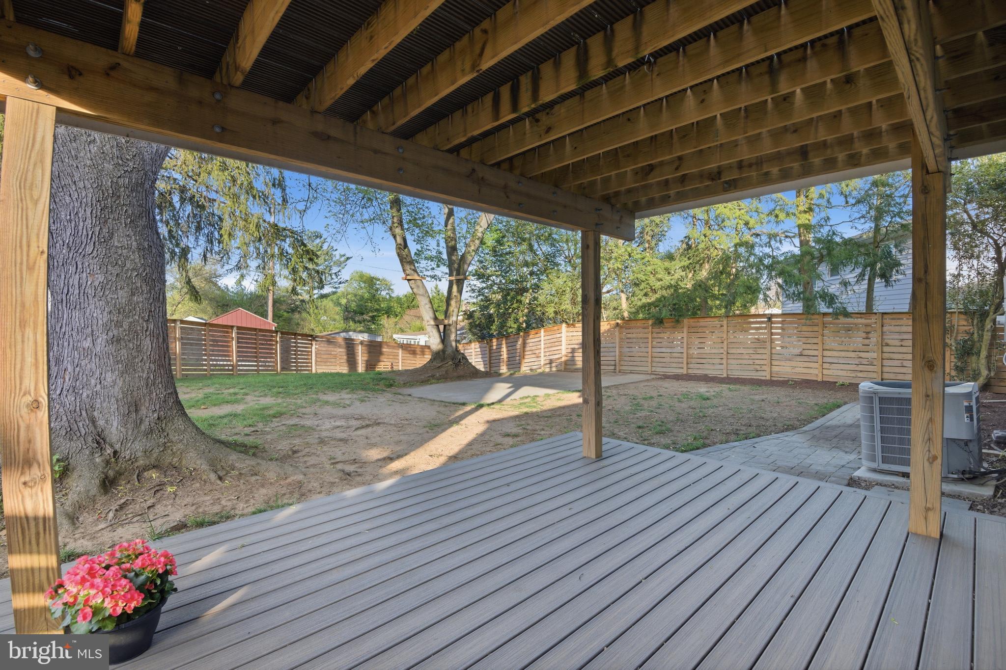 FOUR SEASONS ESTATES - Residential