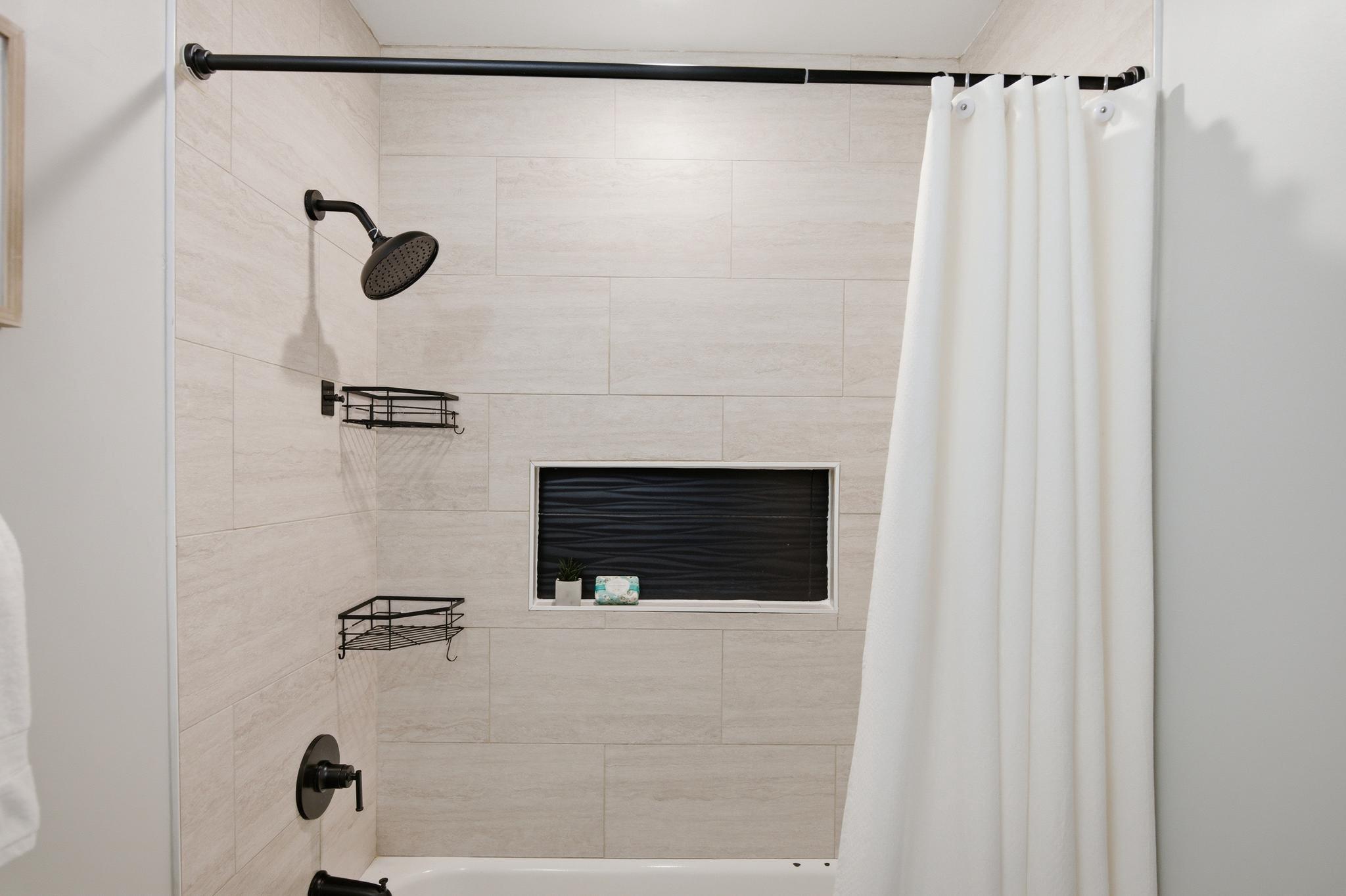 FOUR SEASONS ESTATES - Residential