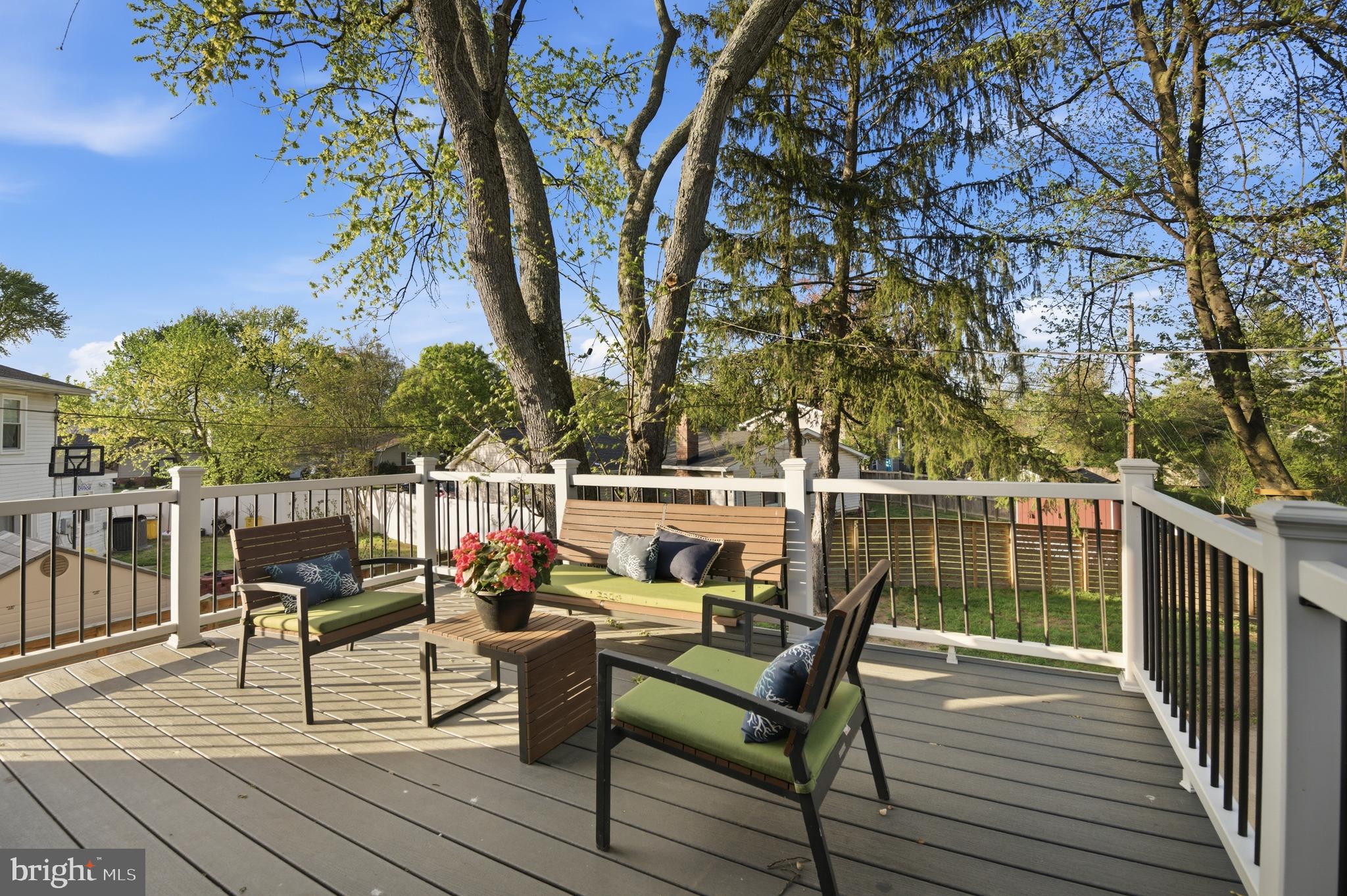 FOUR SEASONS ESTATES - Residential