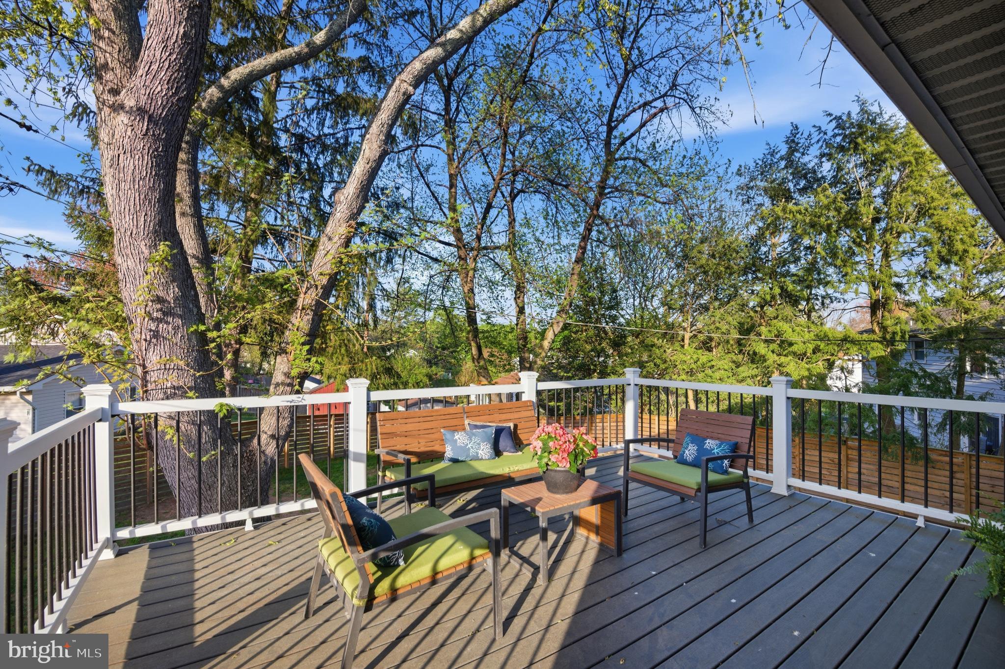 FOUR SEASONS ESTATES - Residential