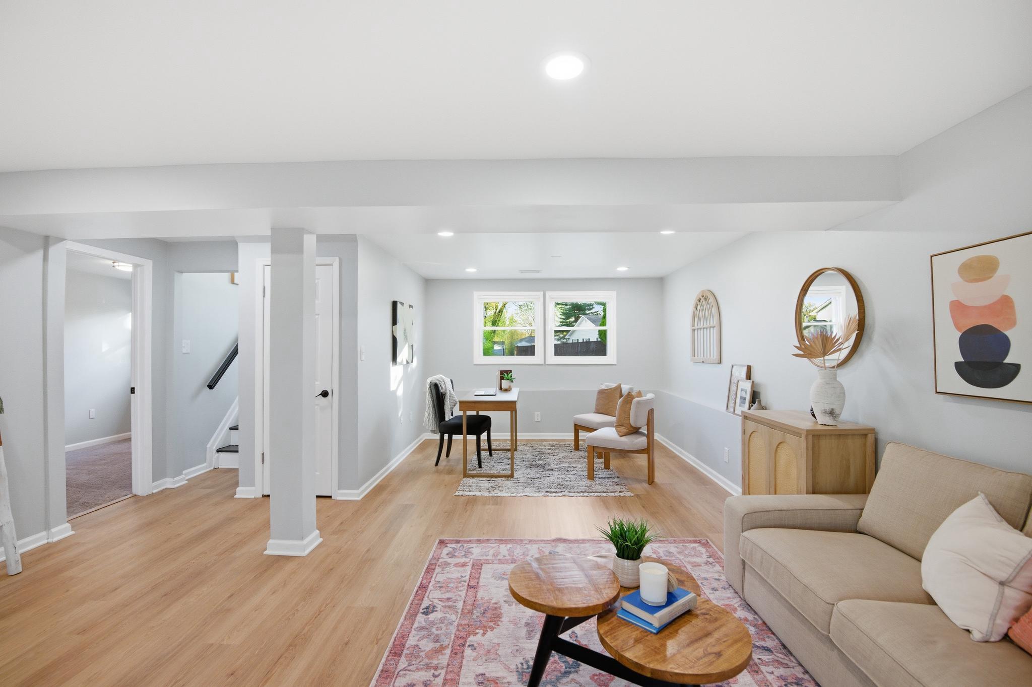 FOUR SEASONS ESTATES - Residential