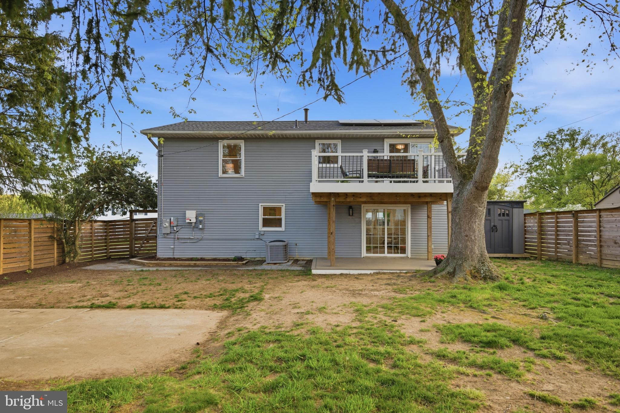 FOUR SEASONS ESTATES - Residential