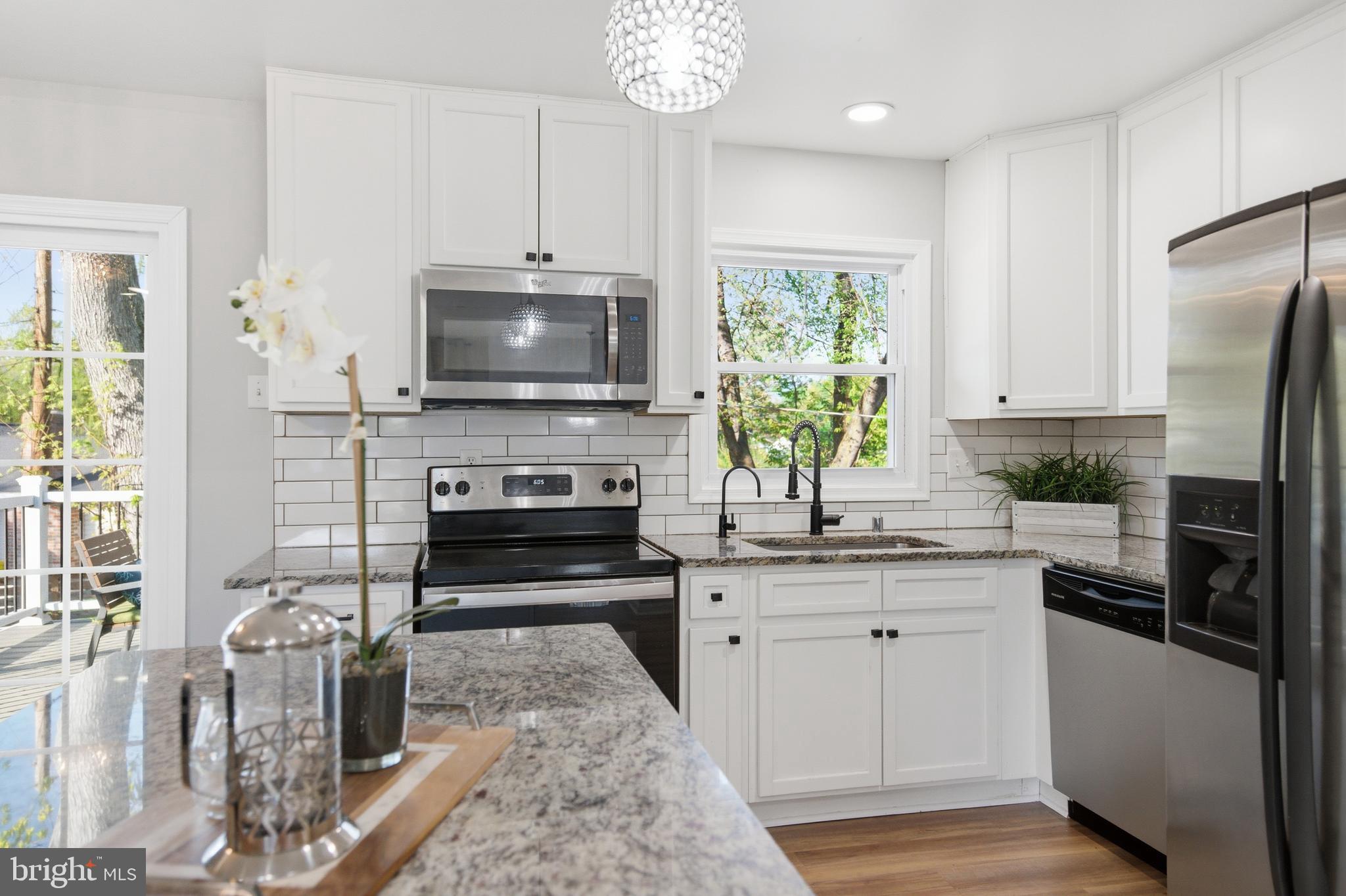 FOUR SEASONS ESTATES - Residential