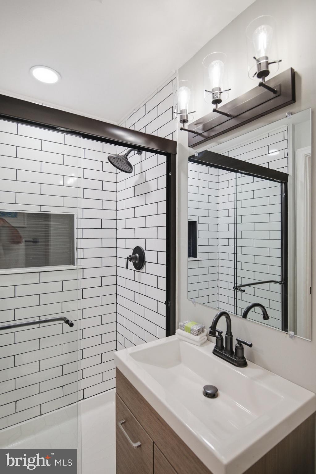 FOUR SEASONS ESTATES - Residential