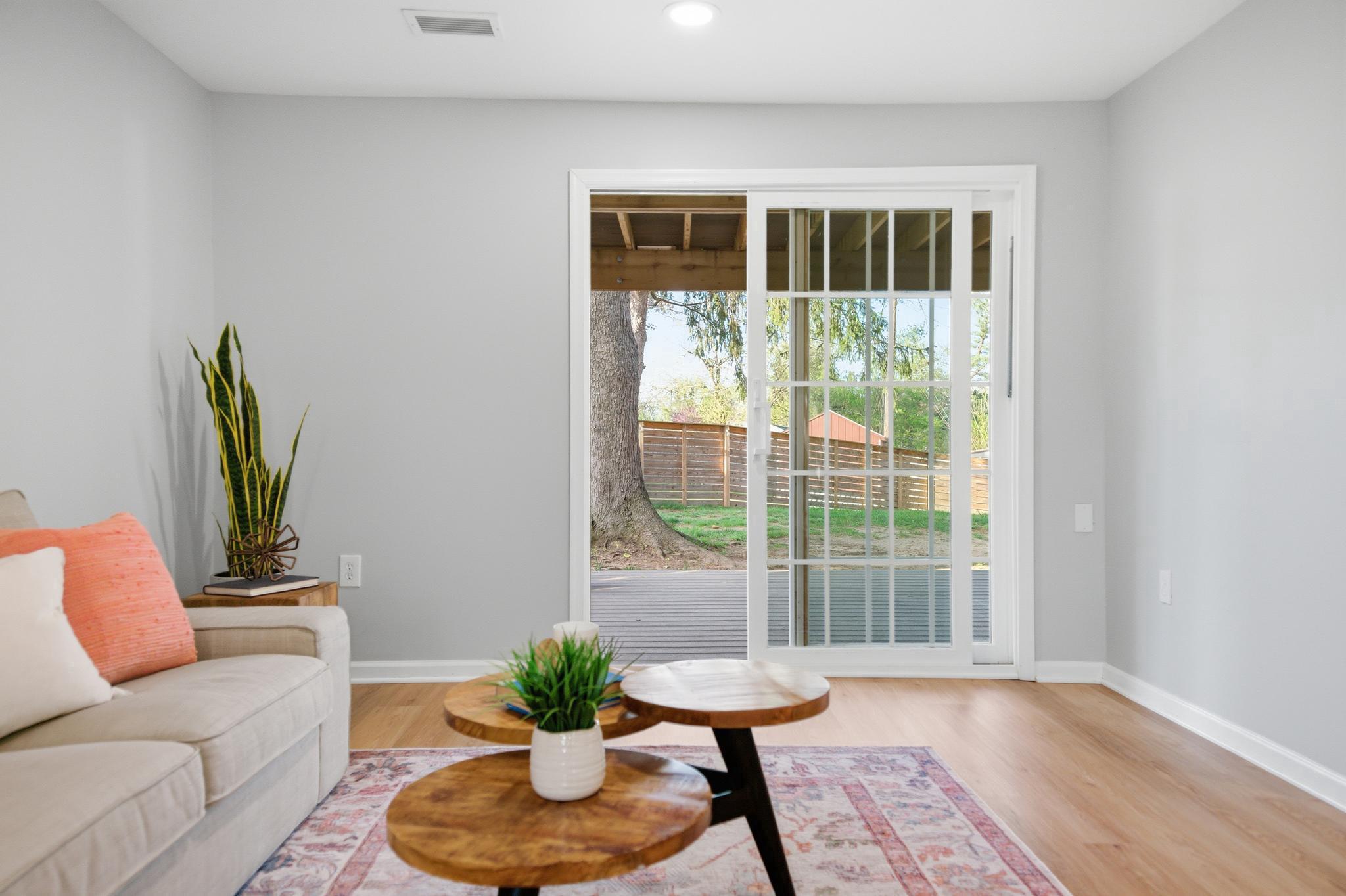 FOUR SEASONS ESTATES - Residential