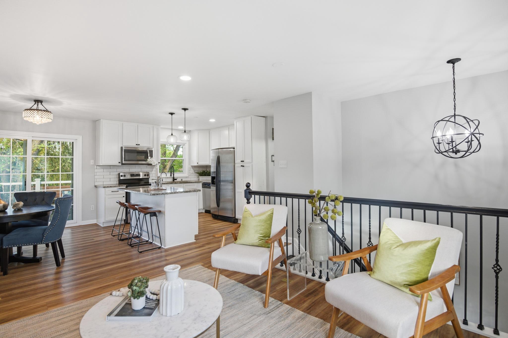 FOUR SEASONS ESTATES - Residential