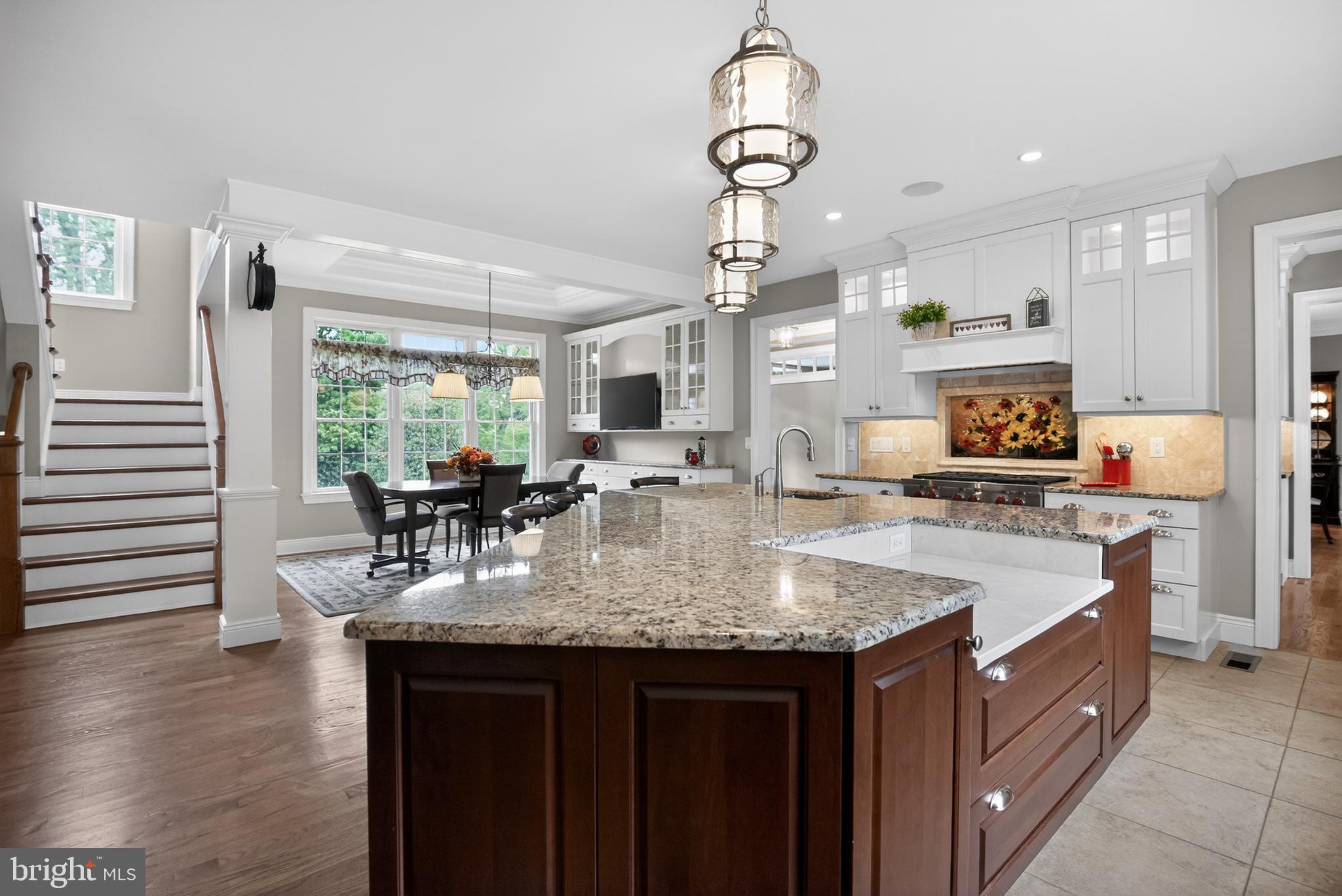 JENKINTOWN - Residential