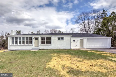 353 Douglass Drive, Douglassville, PA MLS: PABK2054868