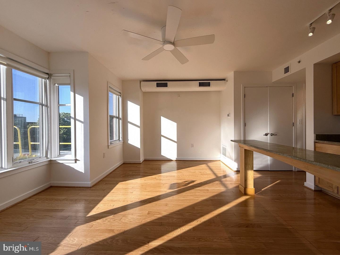 875 N STREET NW 404