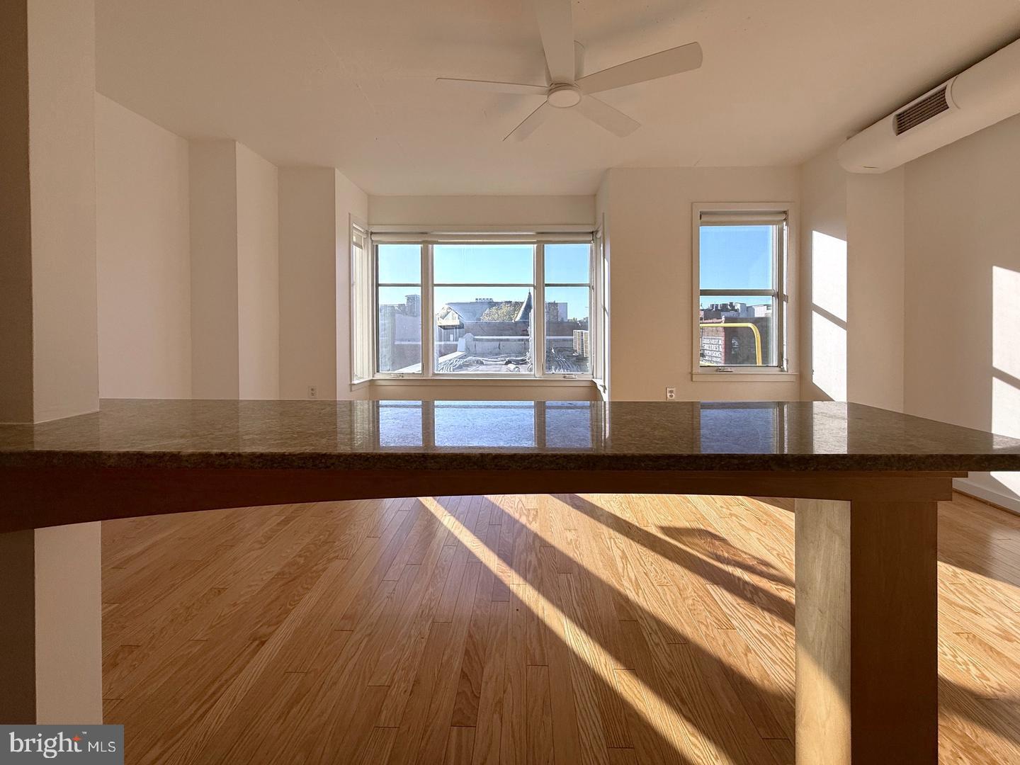 875 N STREET NW 404
