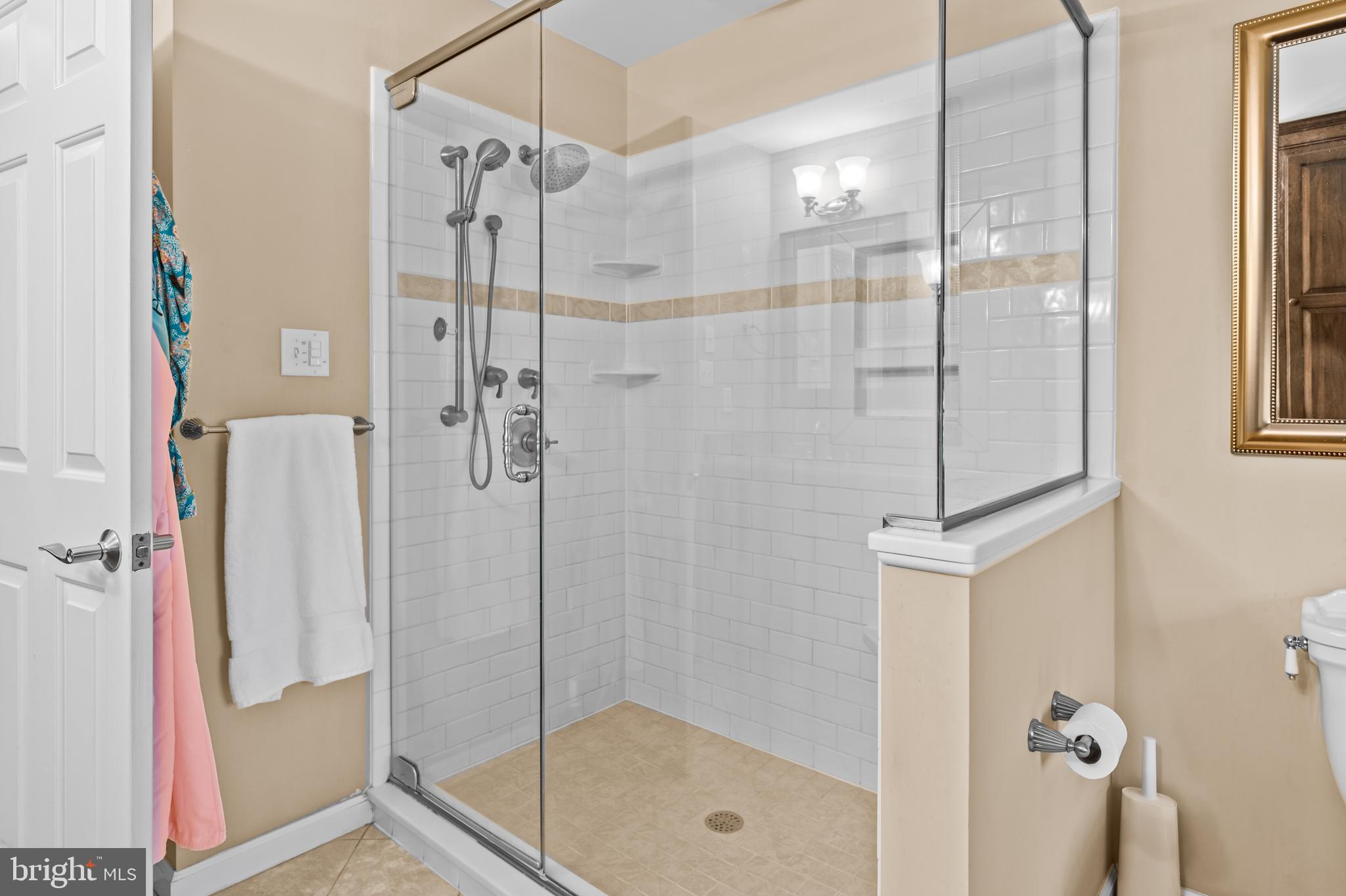 GRANDVIEW ESTATES - Residential