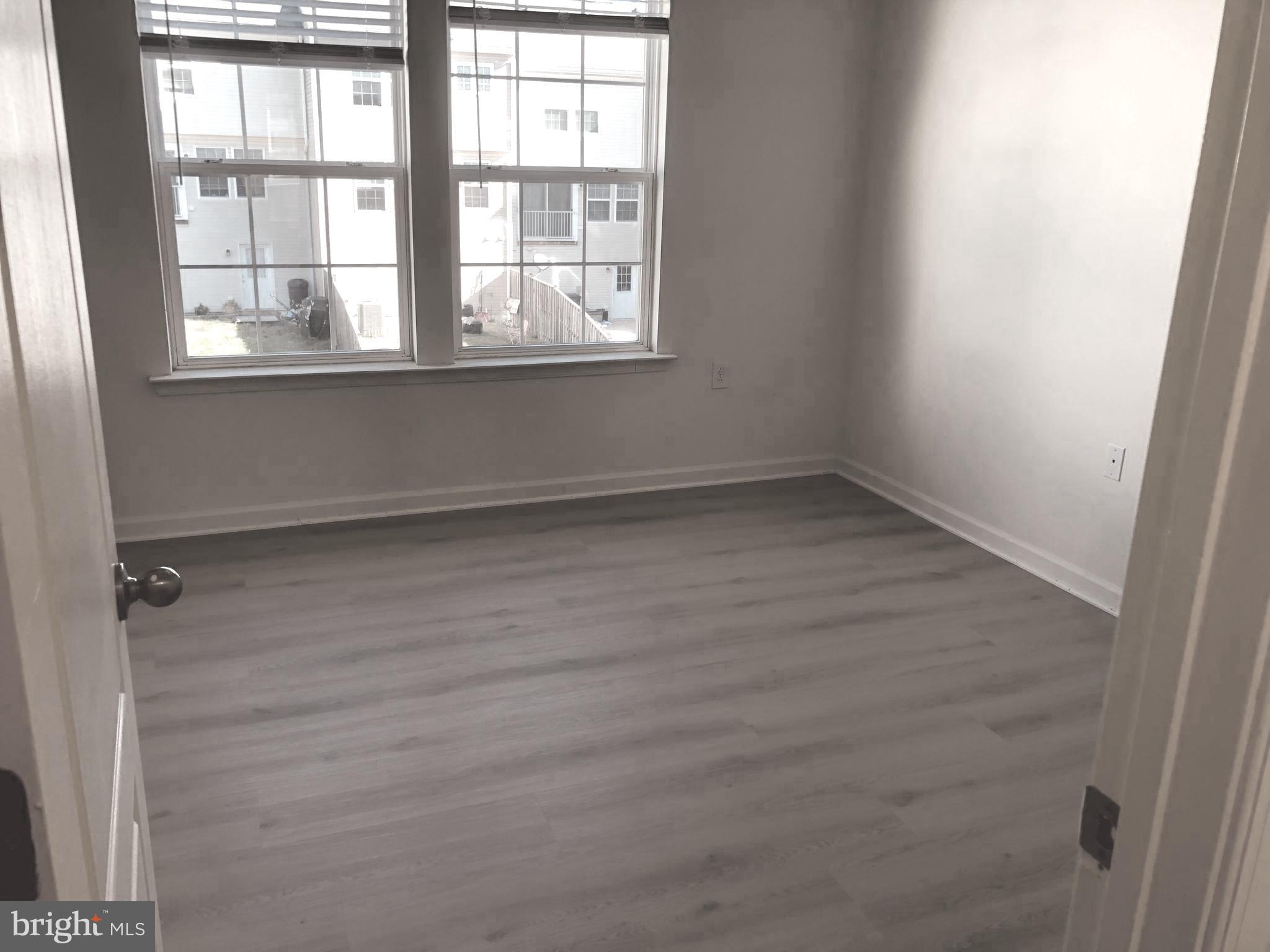 STONEBROOK VILLAGE - Residential Lease