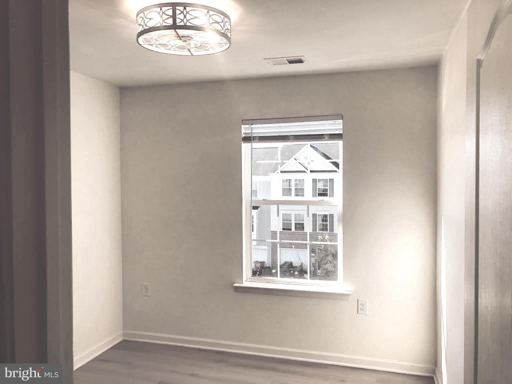 STONEBROOK VILLAGE - Residential Lease