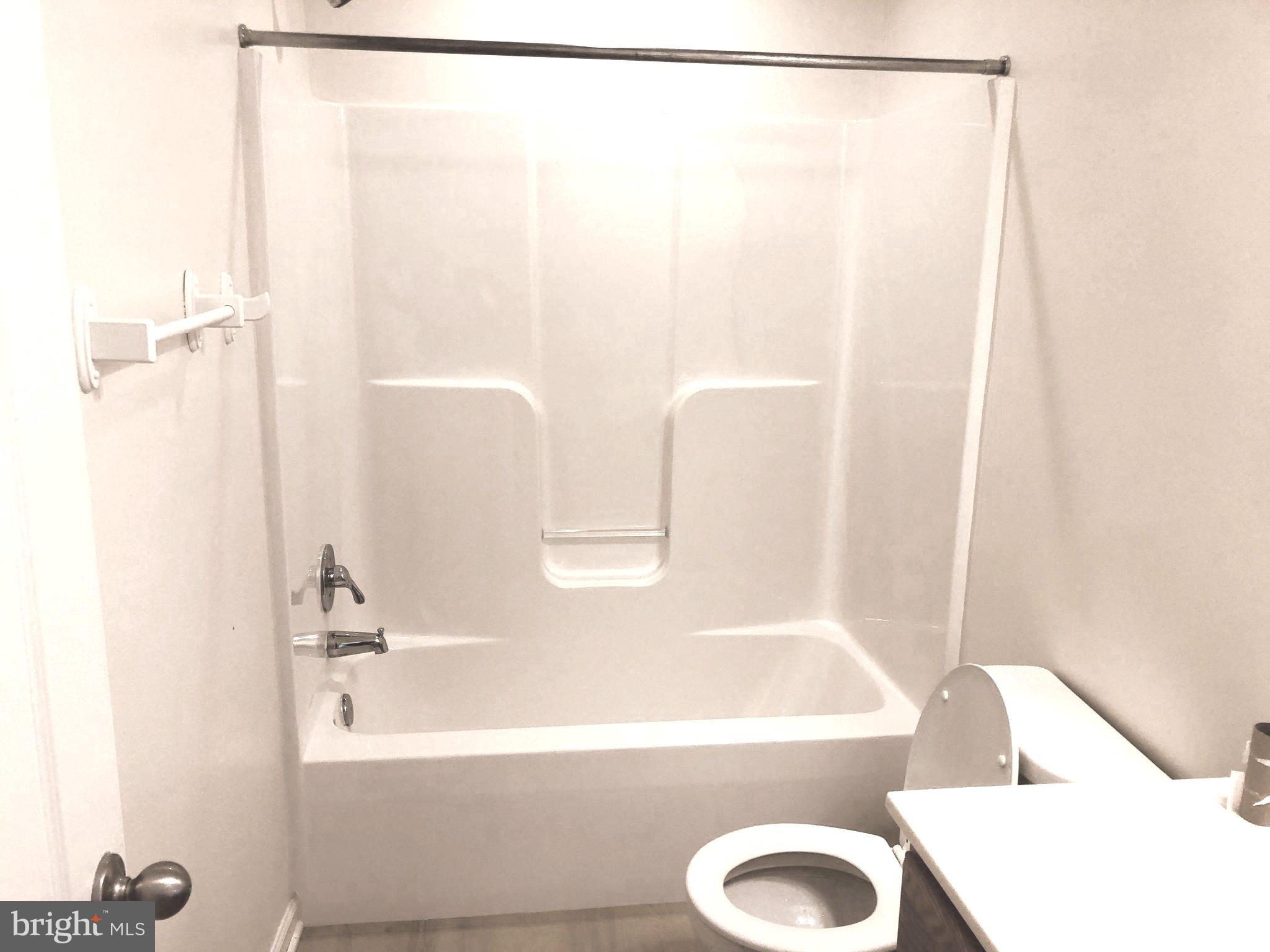 STONEBROOK VILLAGE - Residential Lease